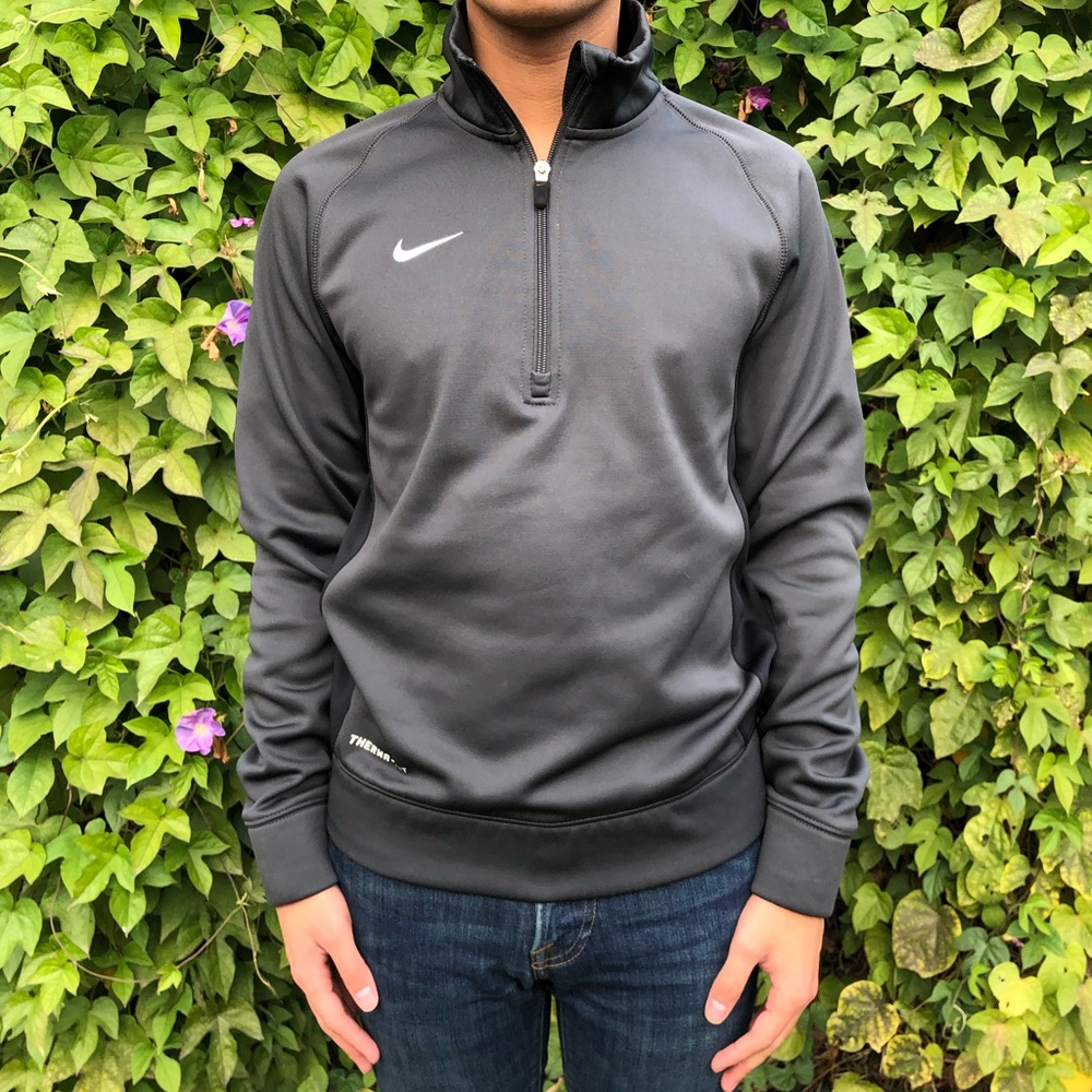 Nike Dri-Fit Quarter Zip Pull Over